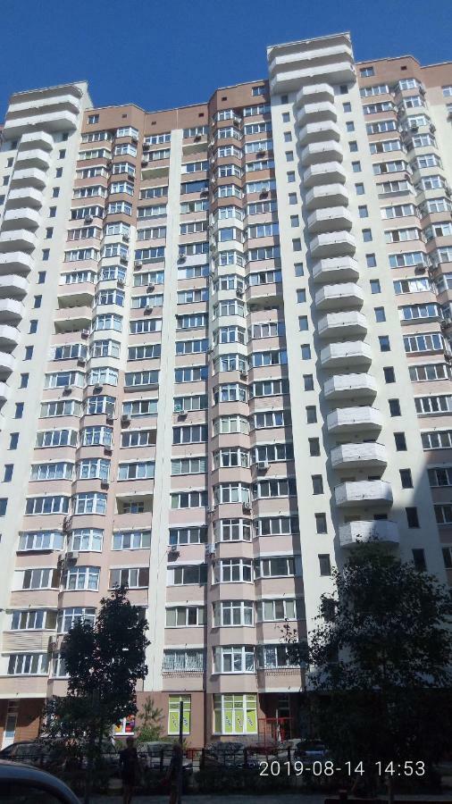 Люкс апартаменты на Позняках Київ Екстер'єр фото